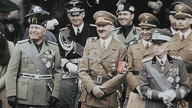Mussolini, Hitler, Goebbels a Hess v Nemecku v roku 1938