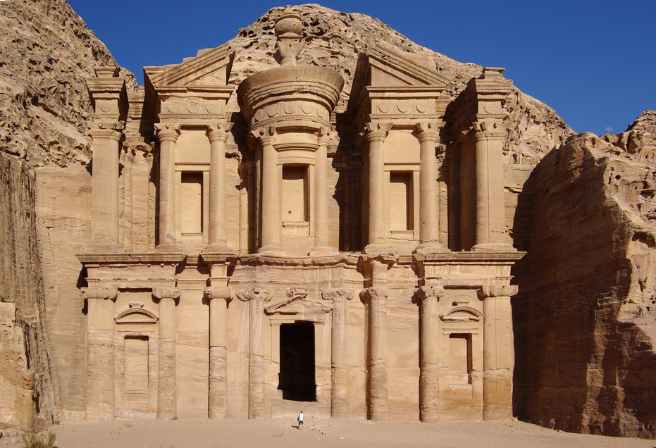 Neznáma stavba objavená v jordánskej Petre